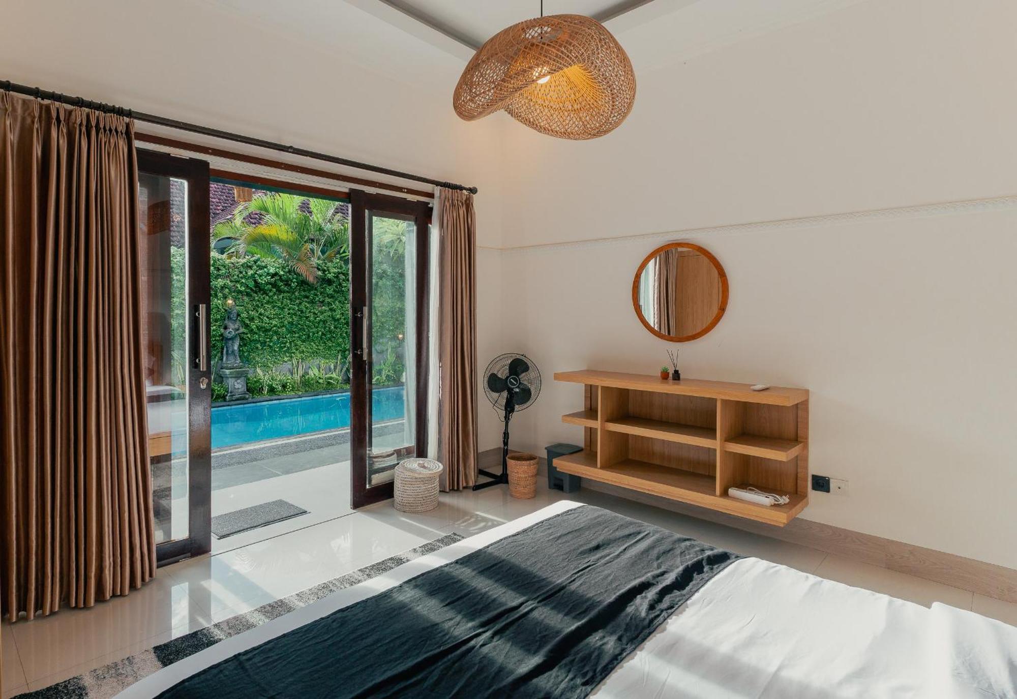 2br Escape 5 Min Bt Mkt Double6 * Seminyak (Bali)