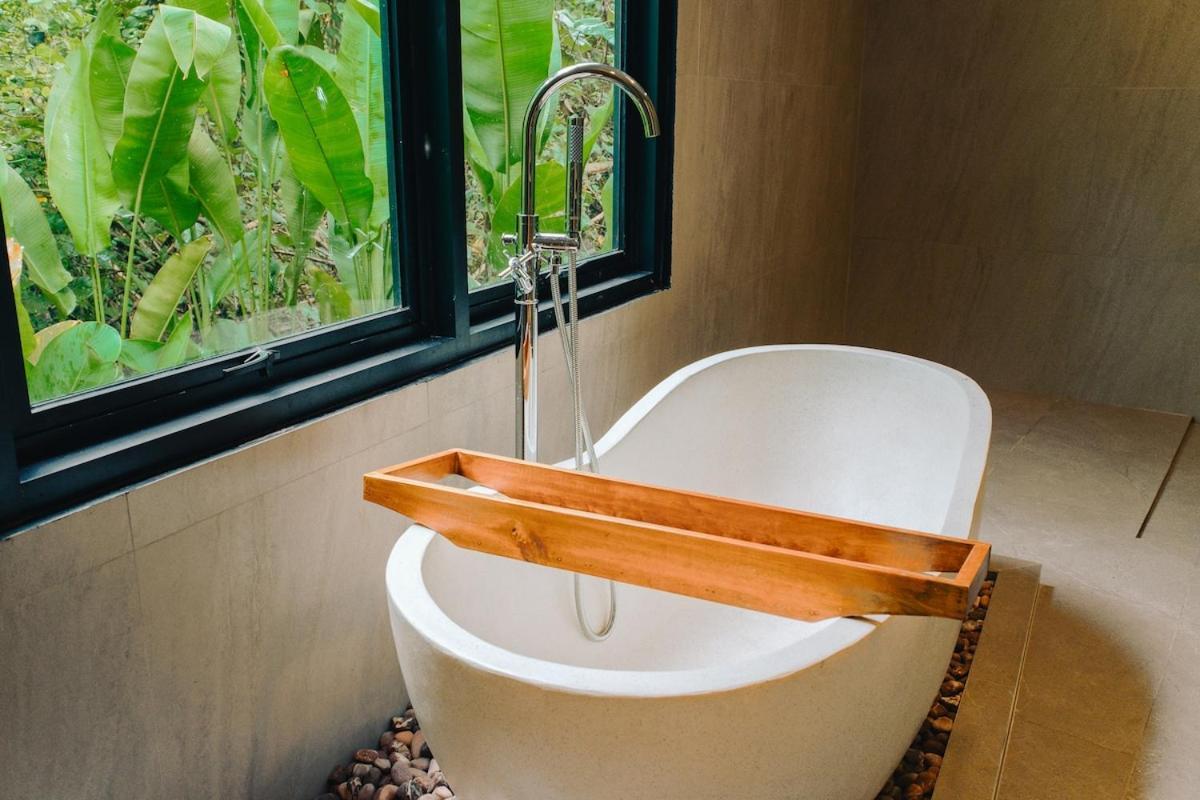 Villa 2br Escape 5 Min Bt Mkt Double6 Seminyak (Bali)